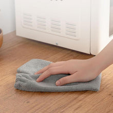 Load image into Gallery viewer, Hot Sale Long Handle Gap Cleaning Brush Detachable Sofa Bed Furniture Bottom Dust Retractable Cleaner Household Tool