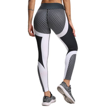 Load image into Gallery viewer, Versant™ Linear Print High Waist Yoga Pants
